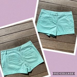 Vineyard Vines shorts